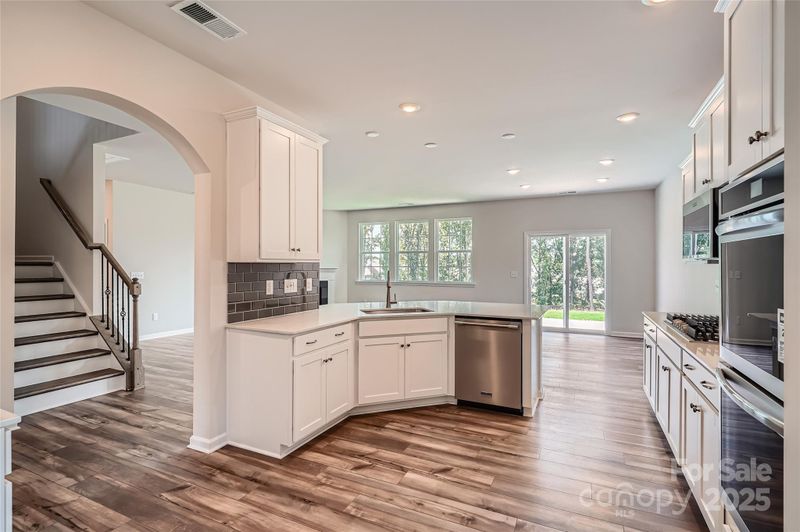 4654 Potters Wheel Dr, Fort Mill, SC 29715