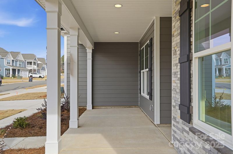 1247 Carrington Dr, Stanley, NC 28164