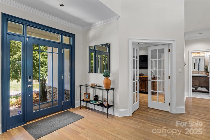18916 Riverwind Ln, Davidson, NC 28036