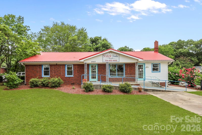 2960 Dale Earnhardt Blvd, Kannapolis, NC 28083