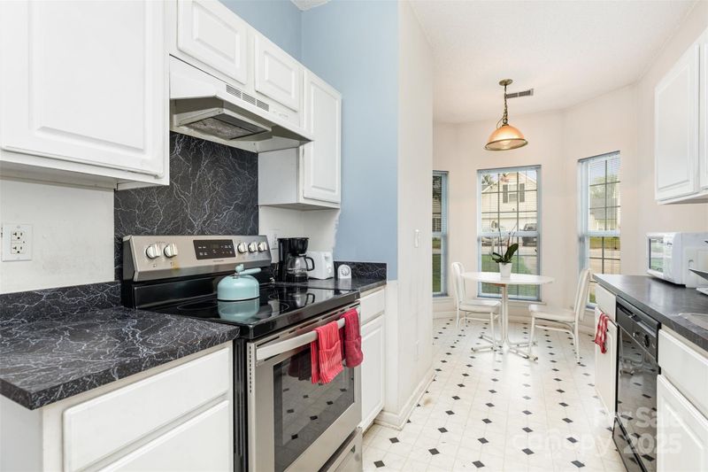197 Everett Park Dr, Mooresville, NC 28115