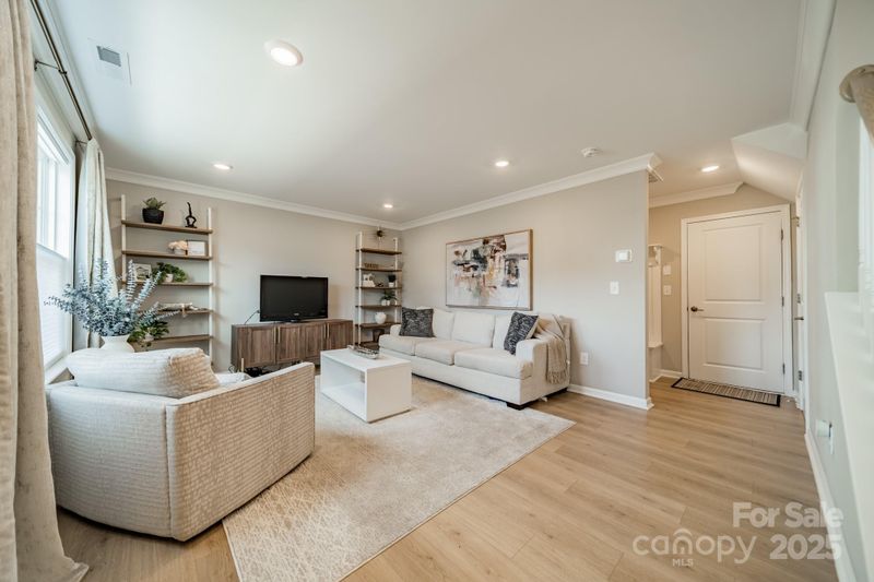 5013 Nestling Spring St, Charlotte, NC 28205