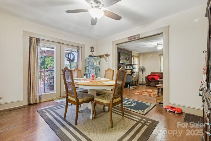 107 Easy St, Concord, NC 28027