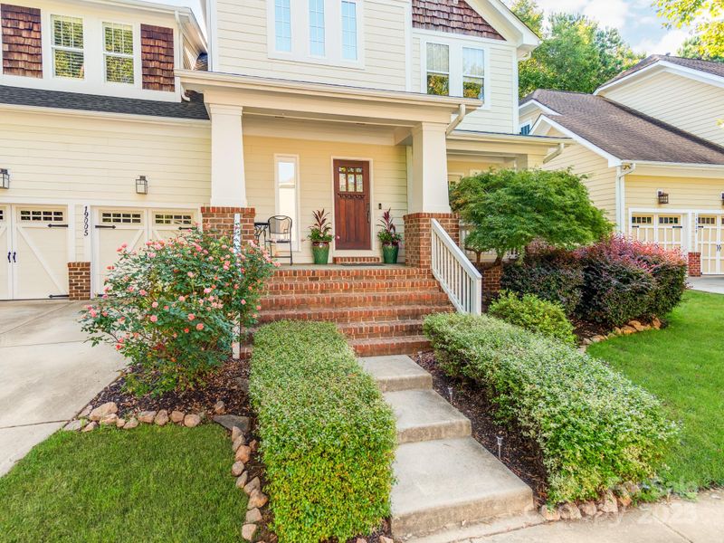 19005 Northport Dr, Cornelius, NC 28031
