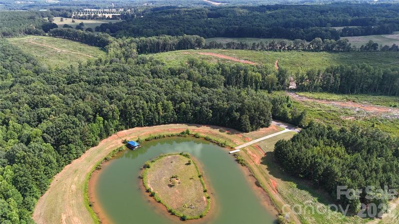 4446 Mirror Lake Dr, Catawba, NC 28609