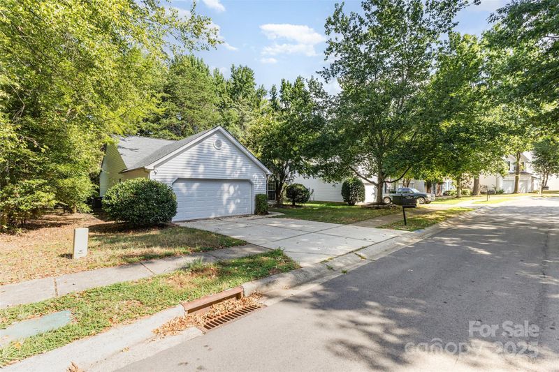 14514 Arbor Ridge Dr, Charlotte, NC 28273