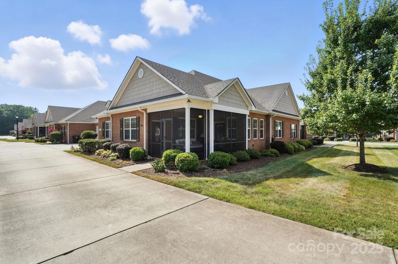 8244 Lambert Ct, Denver, NC 28037