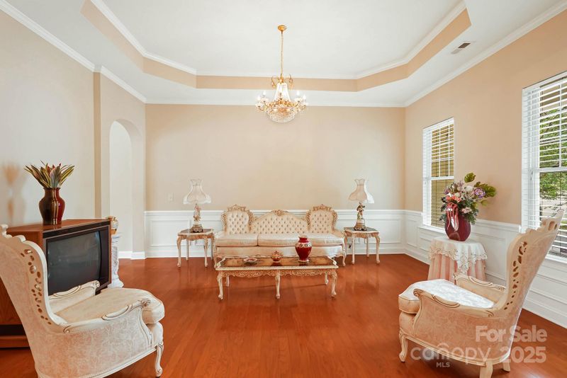 1832 Hammond Dr, Matthews, NC 28104