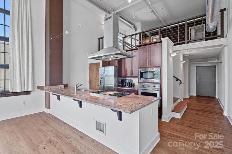 715 N Graham St #310, Charlotte, NC 28202