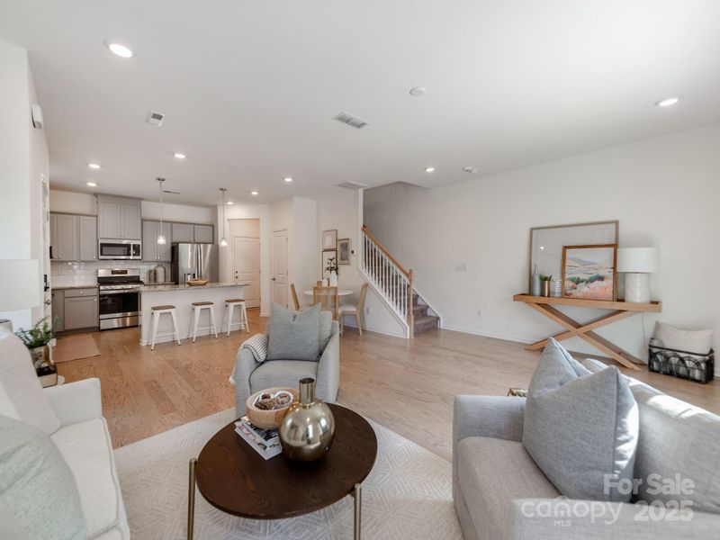 222 Harpers Run Ln, Matthews, NC 28104