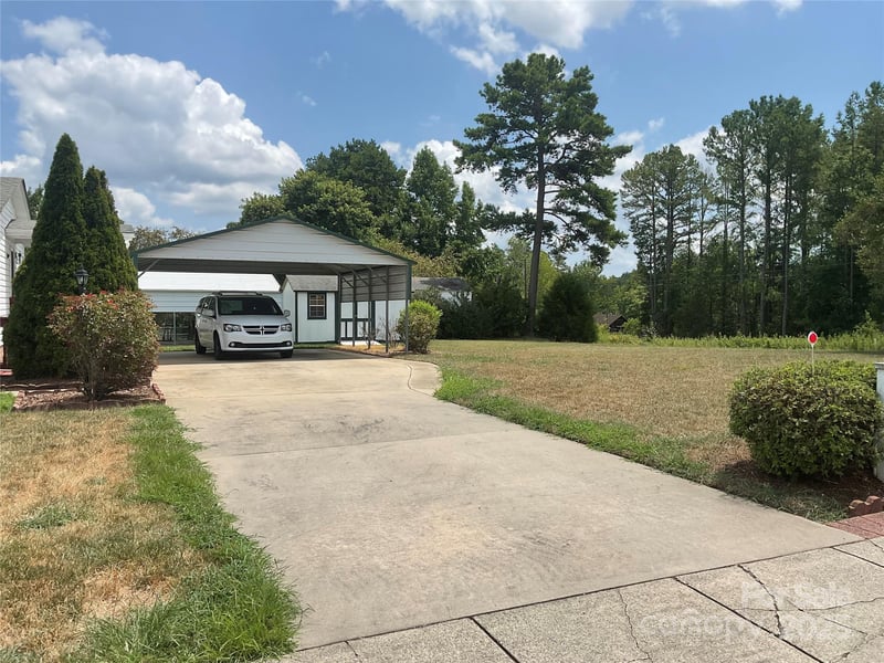 1695 Lemming Dr, Concord, NC 28025