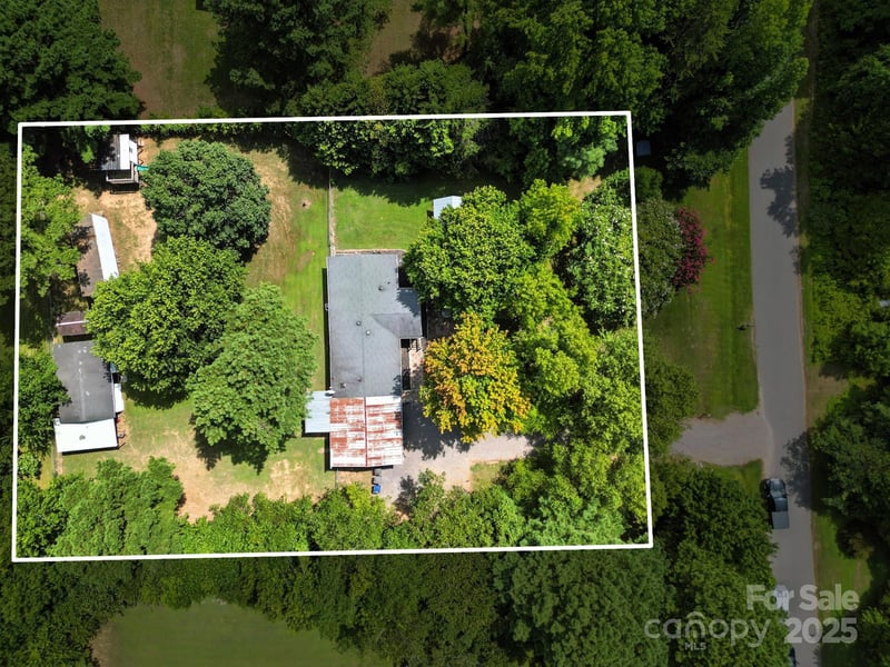 136 Morcroft Ln, Cleveland, NC 27013