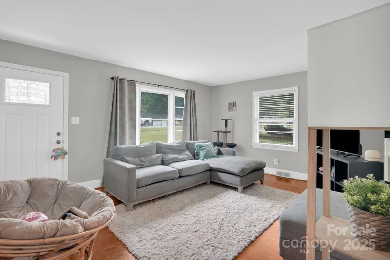 10437 Idlewild Rd, Matthews, NC 28105