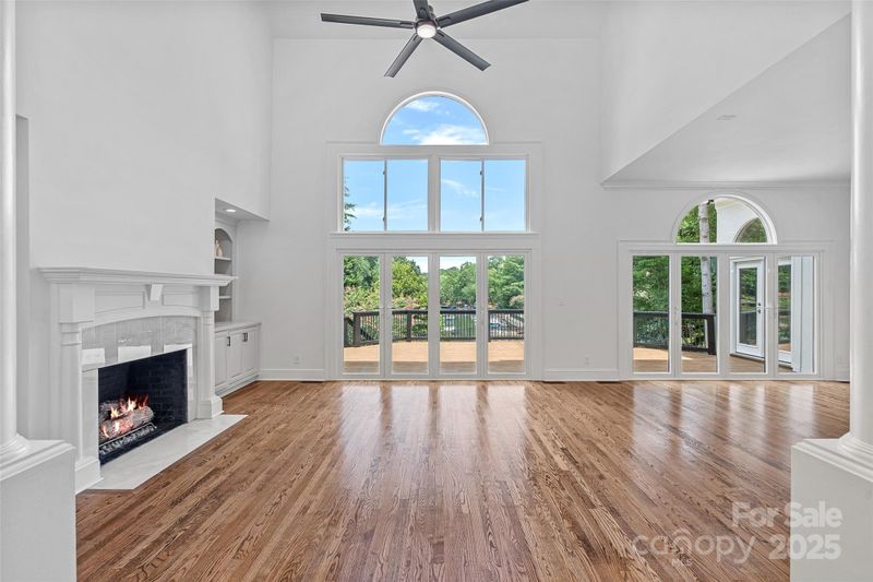 21404 Blakely Shores Dr, Cornelius, NC 28031