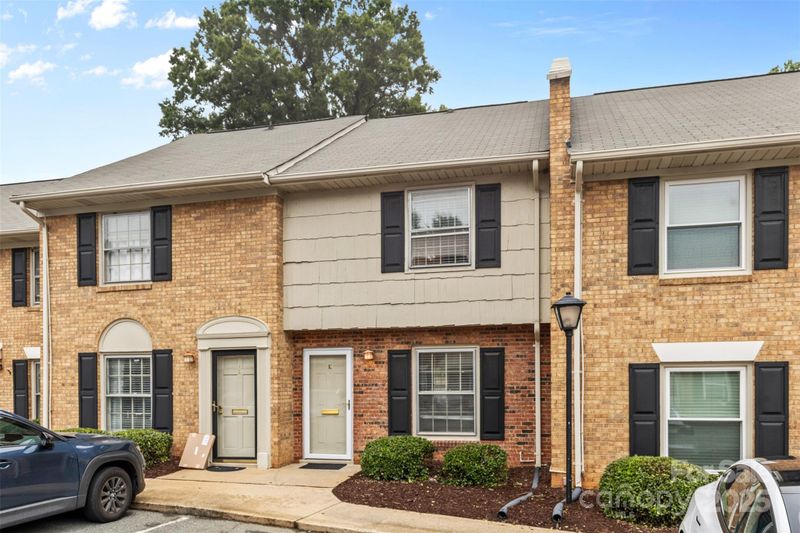3720 Park Rd #K, Charlotte, NC 28209