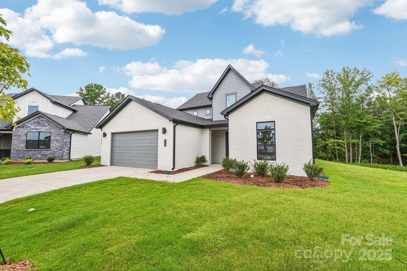 558 Tonka Pa, Tega Cay, SC 29708
