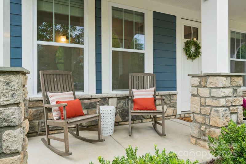 908 Elderberry Ln, Clover, SC 29710