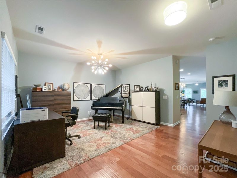 1847 Yellow Daisy Dr, Matthews, NC 28104