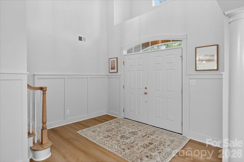 2416 River Oaks Dr, Waxhaw, NC 28173