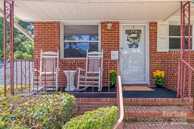 527 W Park Dr, Monroe, NC 28112