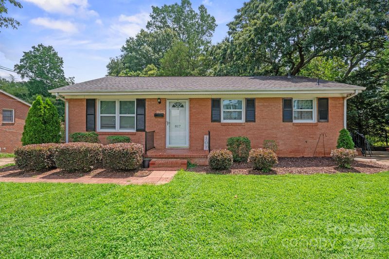 817 Gaston Ave Extension, Belmont, NC 28012