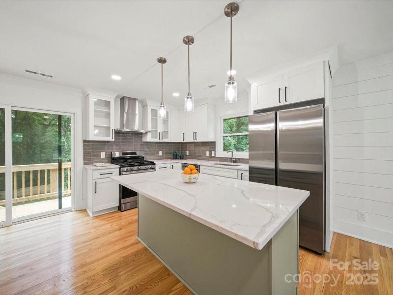 7115 Brynhurst Dr, Charlotte, NC 28210