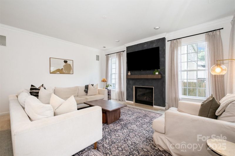 2435 Alaqua Ct, Matthews, NC 28105