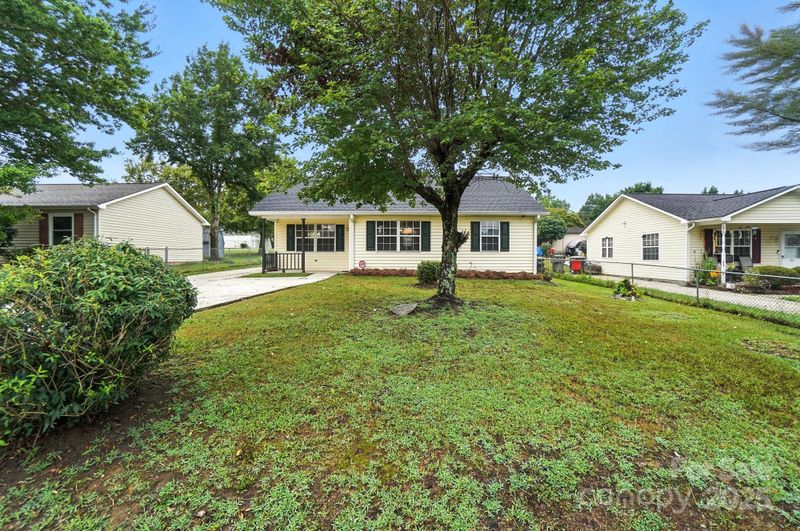 831 Flicker St, Concord, NC 28027