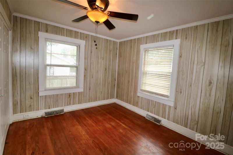 1617 E Cole St, Gastonia, NC 28054