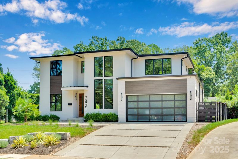 2421 Roslyn Ave, Charlotte, NC 28208