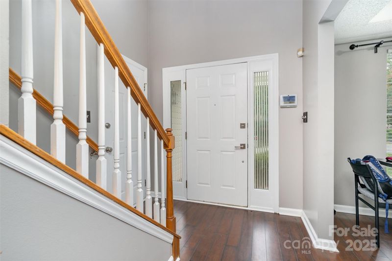9526 Nettle Dr, Charlotte, NC 28216