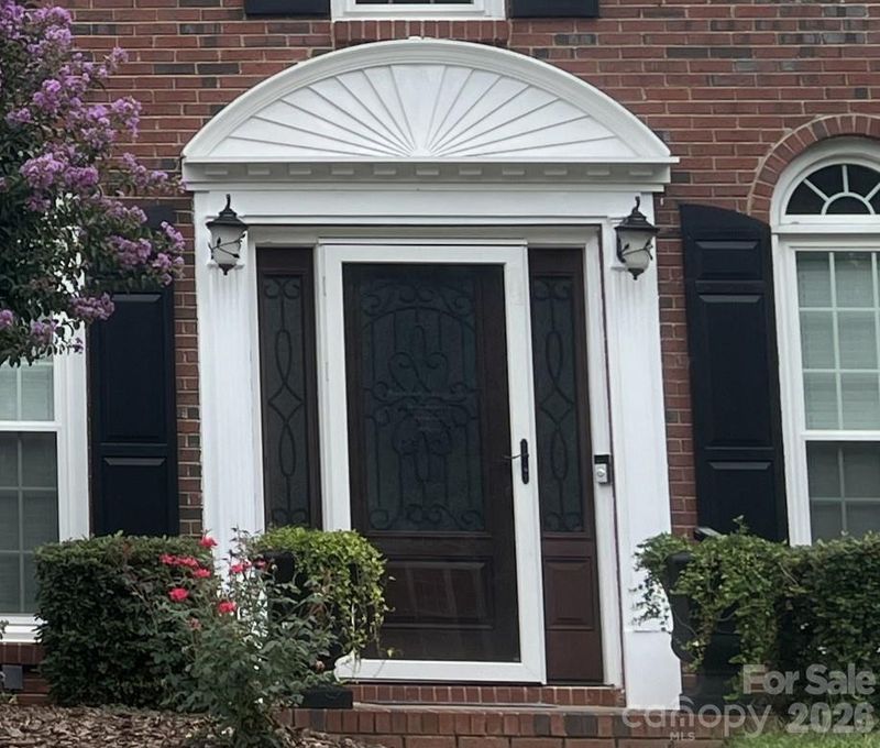 2605 Lamplighter Dr, Kannapolis, NC 28081