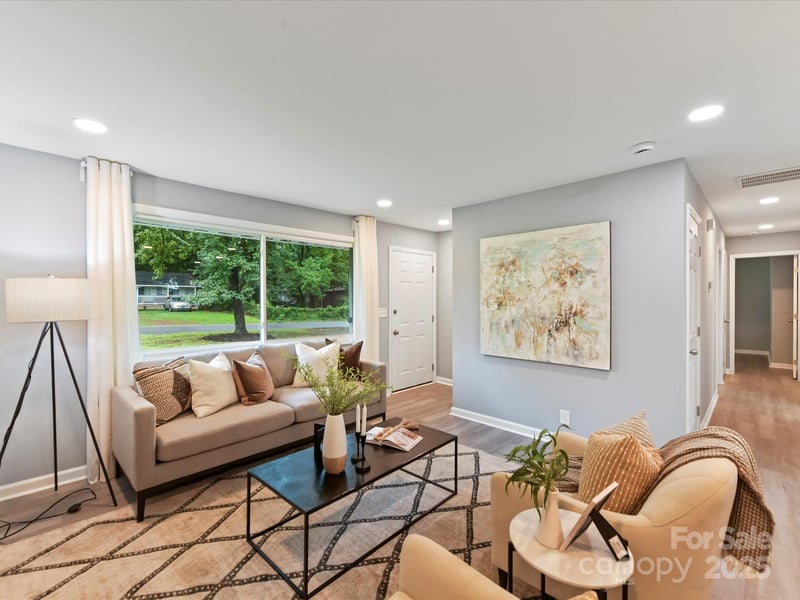 2508 Carrington Ct, Charlotte, NC 28208