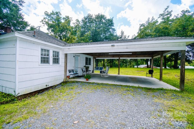 1453 Camp Dr, Lancaster, SC 29720