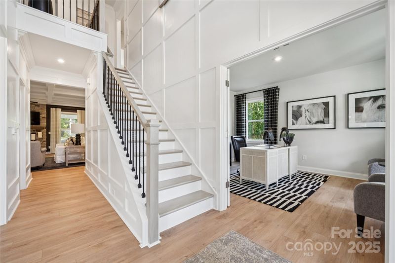 312 Alameda Way, Matthews, NC 28104