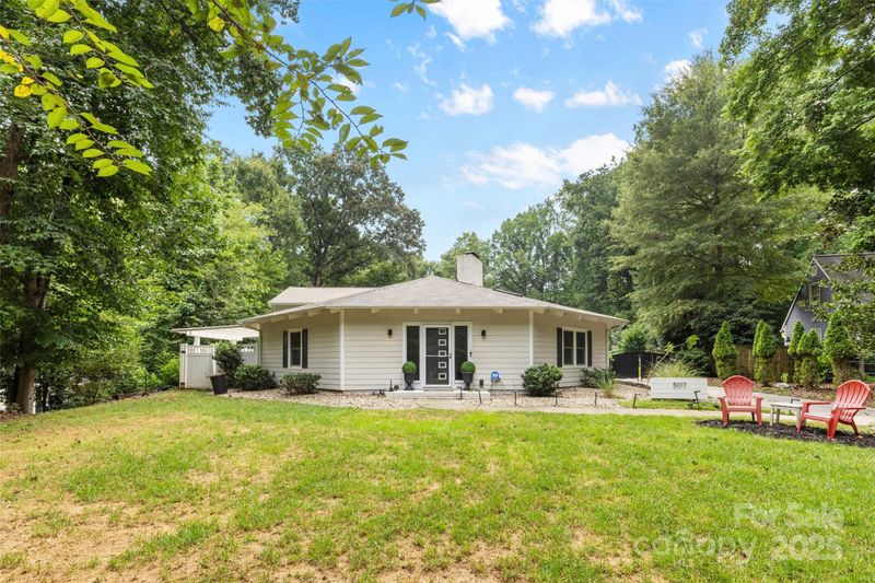 5017 Celeste Ct, Charlotte, NC 28270