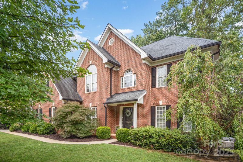 9611 Devonshire Dr, Huntersville, NC 28078