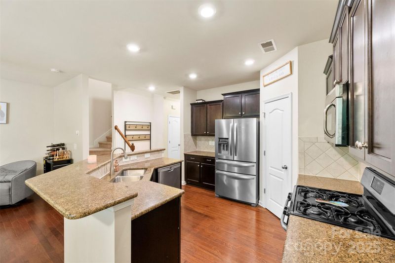 7424 Calhoun Falls Dr, Rock Hill, SC 29732