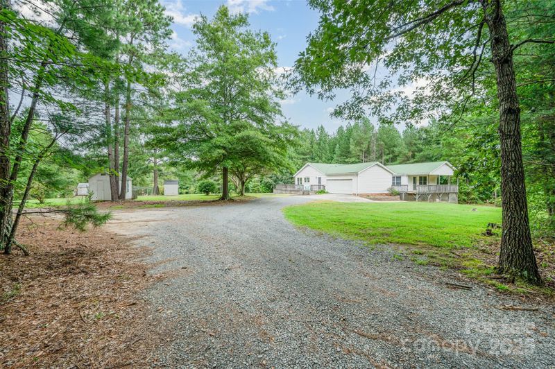 2370 Mount Pleasant Rd S, Mount Pleasant, NC 28124