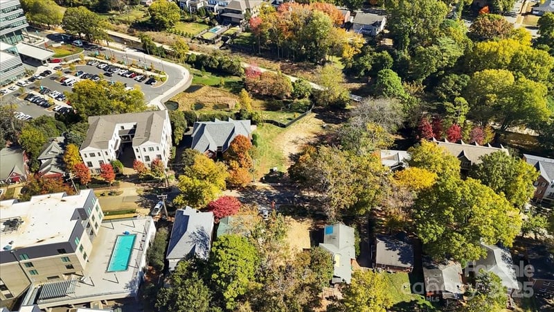 1645 Lombardy Cir, Charlotte, NC 28203