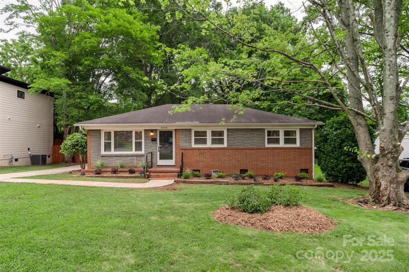 3252 Brixton Ct, Charlotte, NC 28205