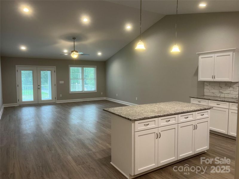 302 E Boyd St #B, Maiden, NC 28650