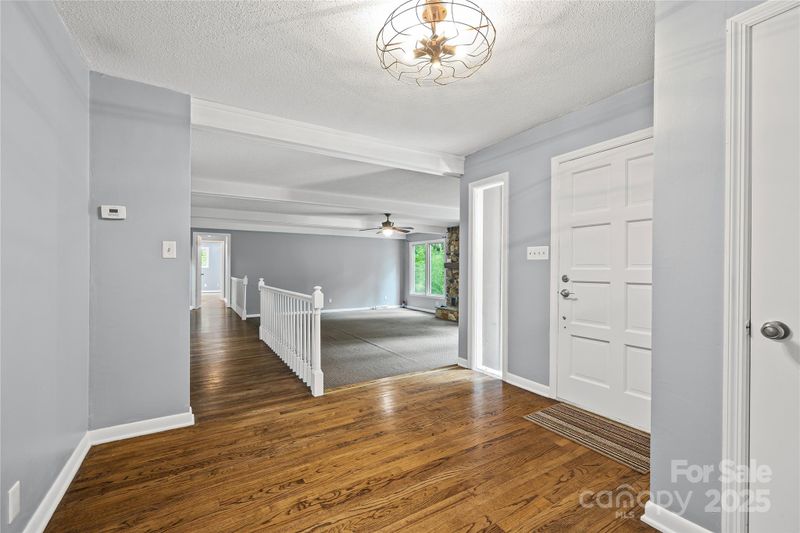 912 Pineview Lakes Rd, Chester, SC 29706