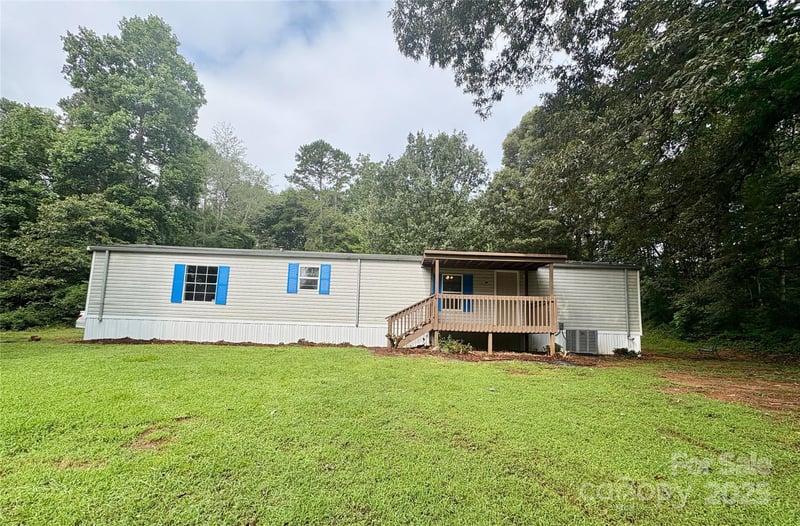 160 Leota Ln, Olin, NC 28660