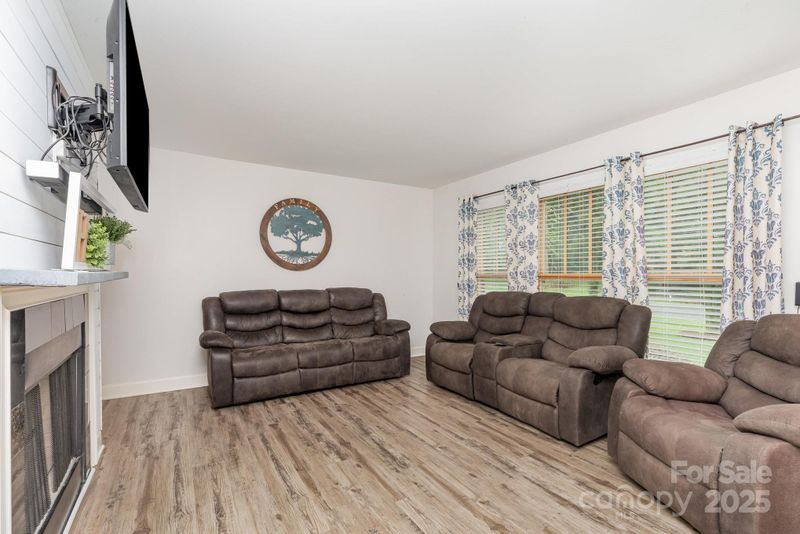 11855 Sam Black Rd, Midland, NC 28107
