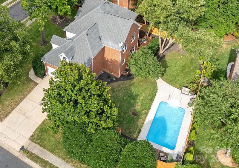 302 Bramwell Pl, Matthews, NC 28105