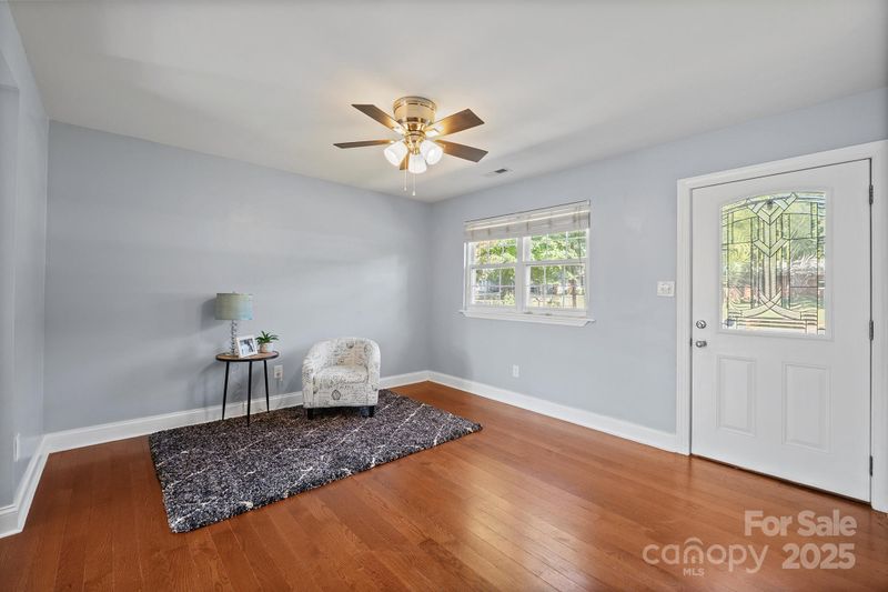 421 Avon Ave, Troutman, NC 28166