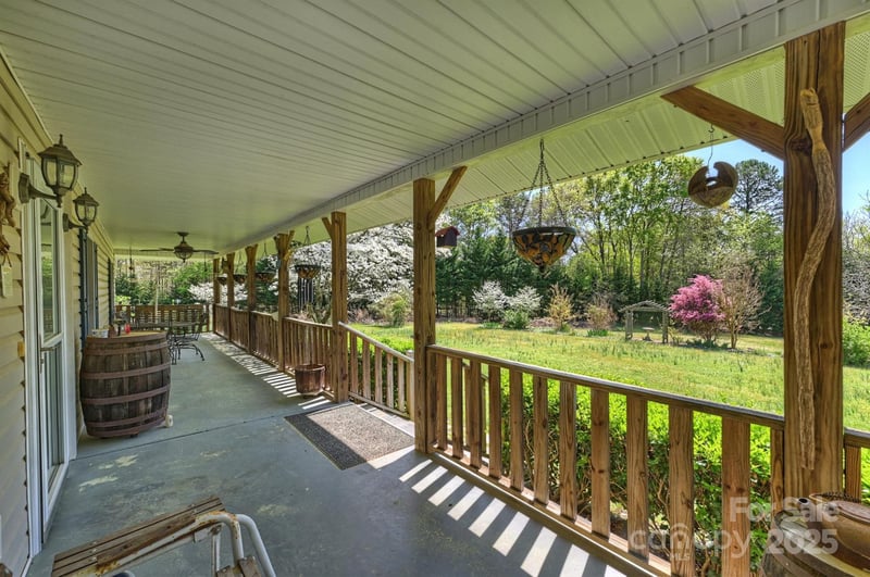 16415 Capps Rd, Charlotte, NC 28278