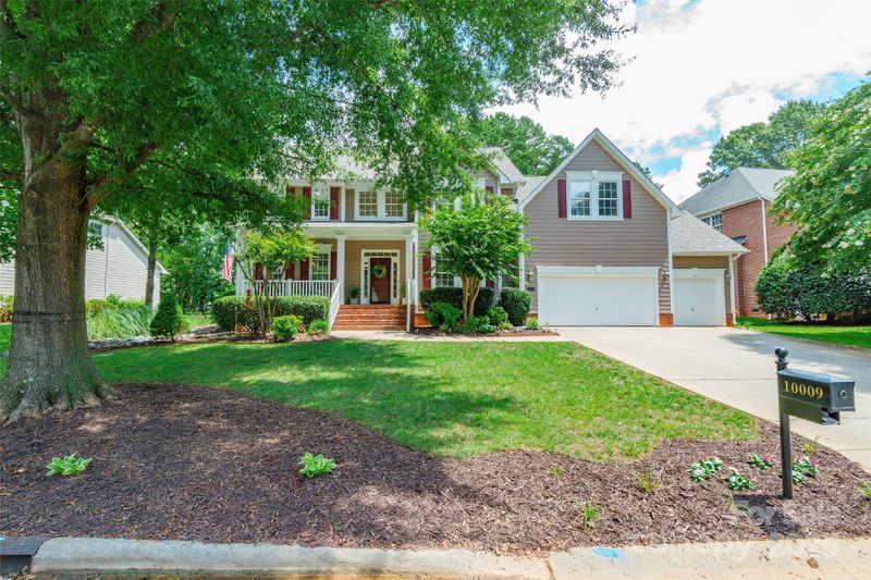 10009 Devonshire Dr, Huntersville, NC 28078