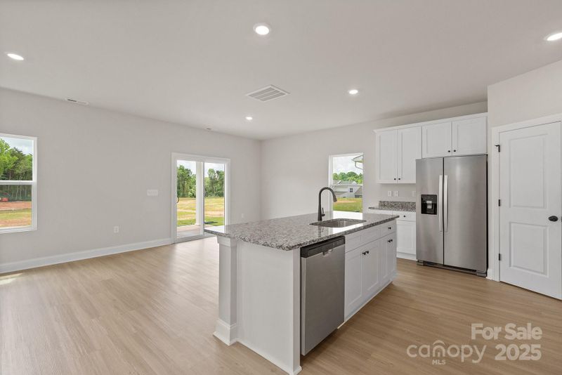 3463 Saddlebred Dr, Gastonia, NC 28052